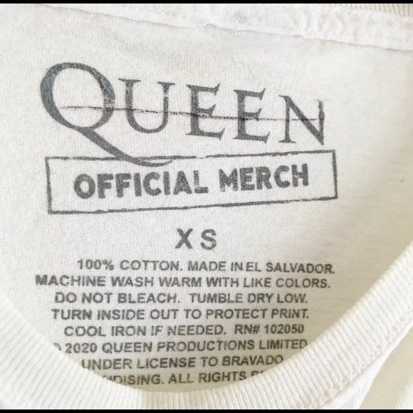 Queen Light Yellow Tee Shirt Extra Small - Picture 3 of 4
